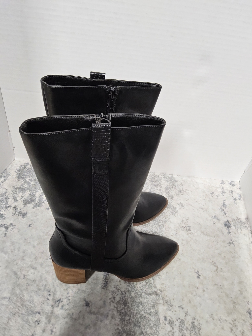 Customer Return Size 8 Dolce Vita Black Mid-Calf Block Heel Women's Boots - Picture 6 of 13